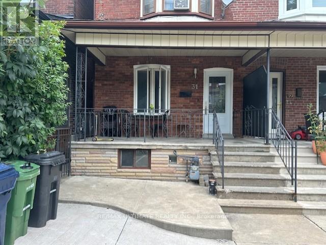 31 St Clair Gdns, Toronto, ON M6E 3V6