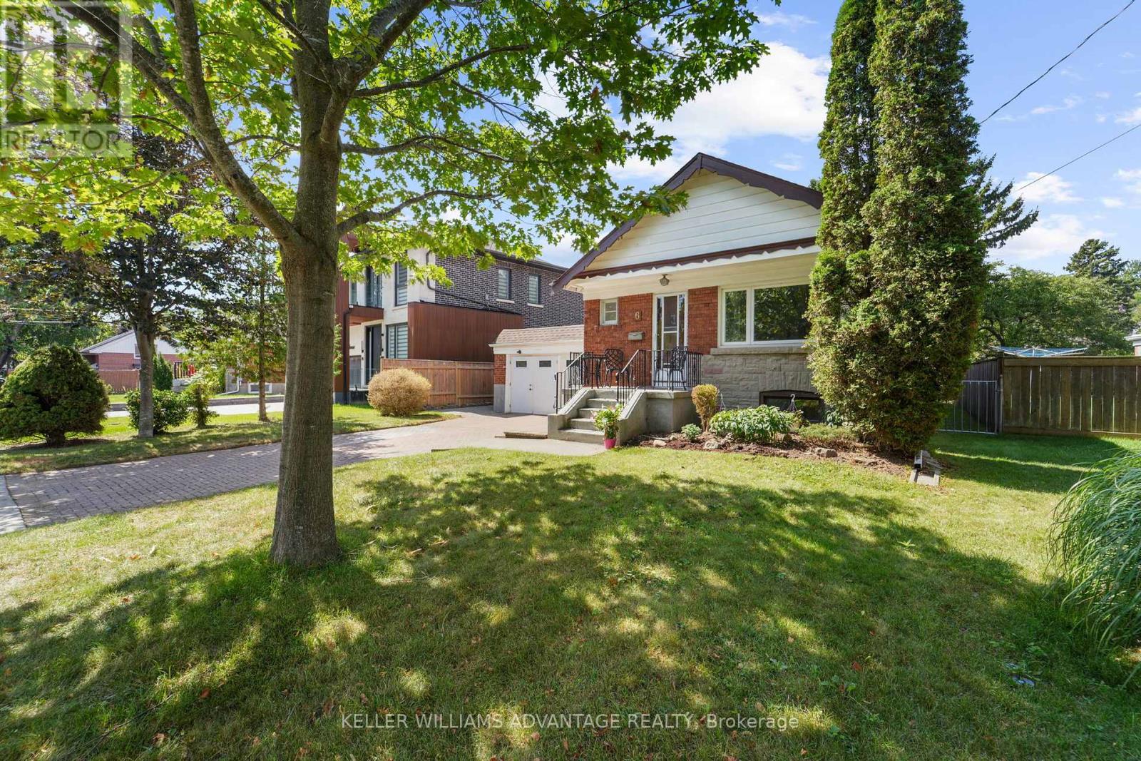 6 Birchlawn Ave S, Toronto, ON M1N 1H9