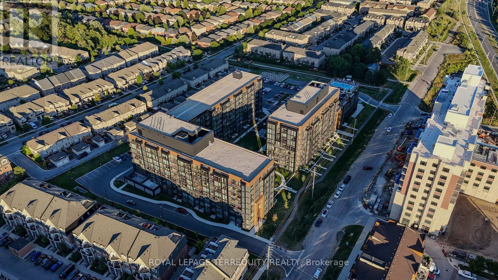 611 2343 Khalsa Gate, Oakville Wm Westmount, ON L6M 5R6
