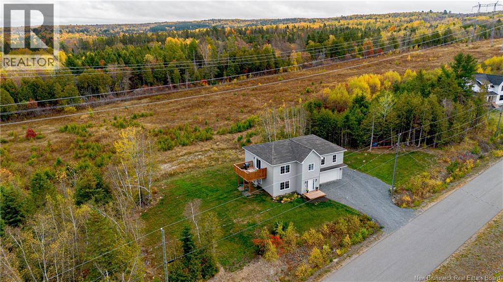 23 Snowshoe St, Lower Kingsclear, NB E3E 0E9