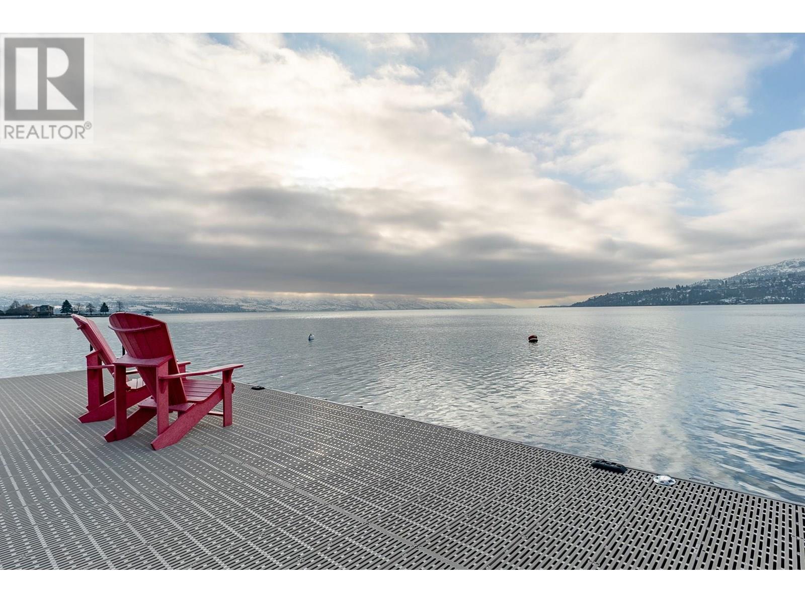 2900 Abbott Street Unit 312, Kelowna, BC V1Y 1G6