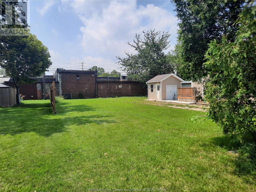 V/l Riberdy, Windsor, ON N8W 3W2