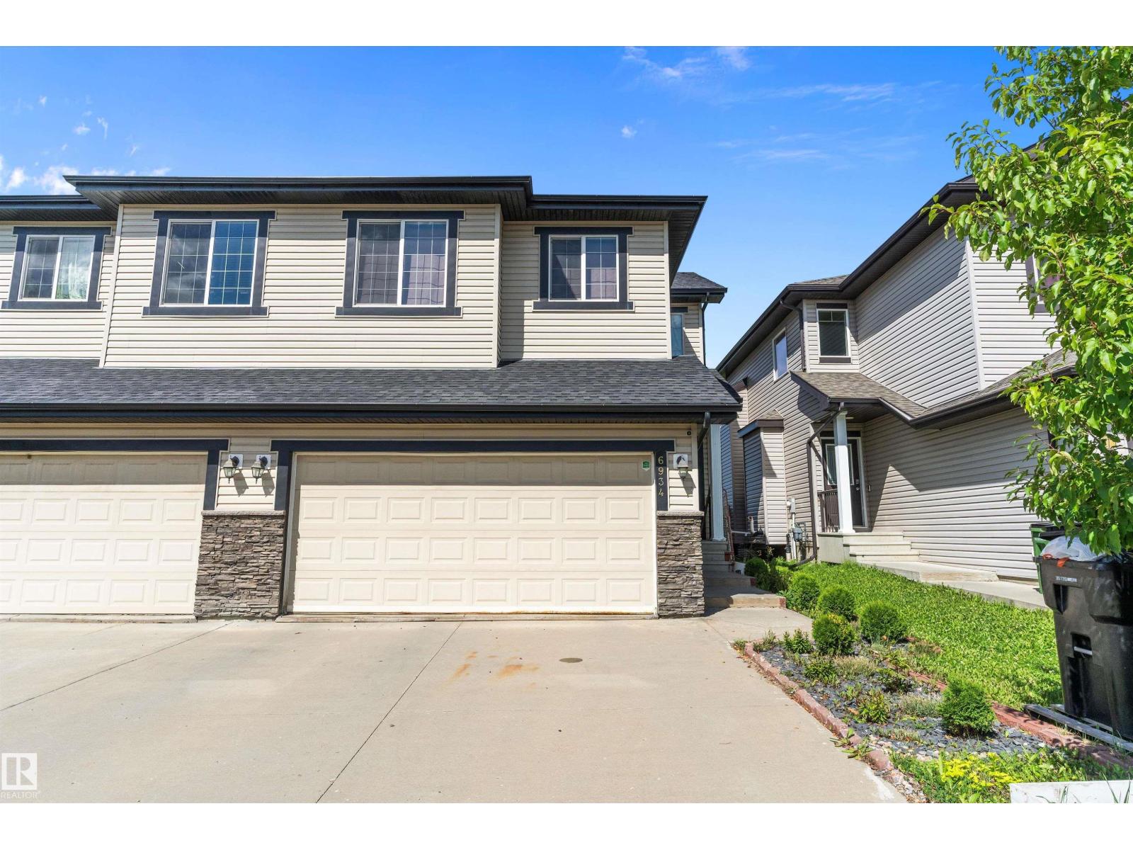 19 Av Sw Unit 6934 #a, Edmonton, AB T6X 0M1