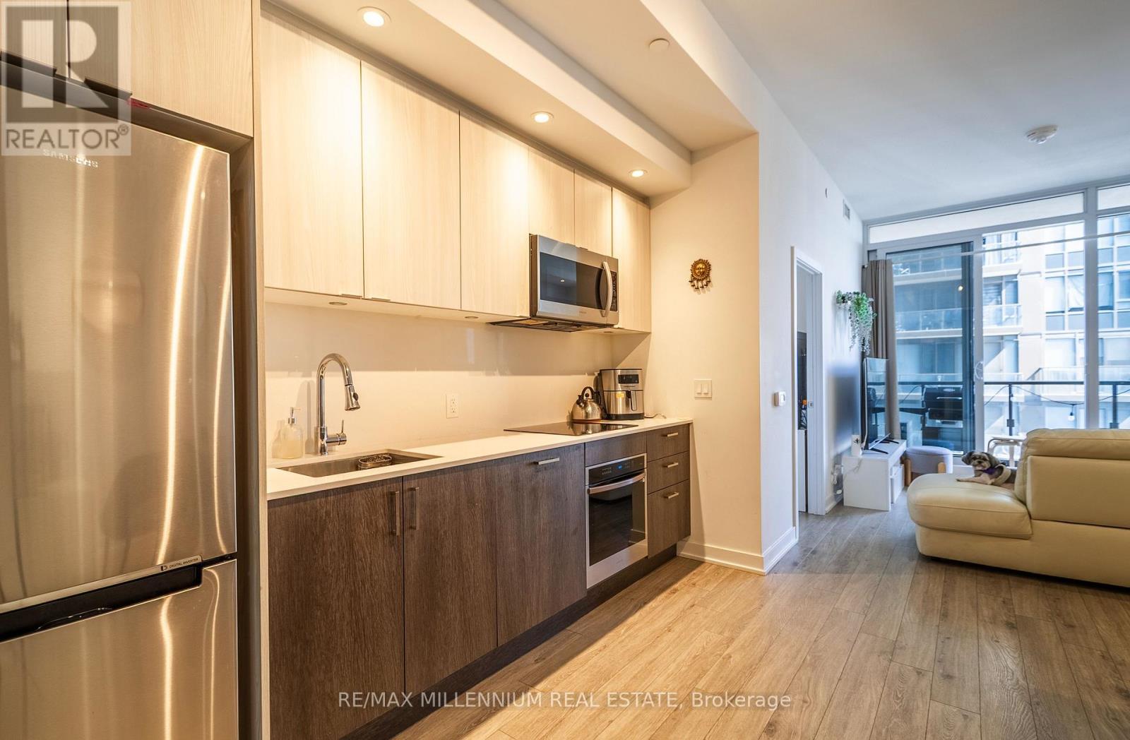 3205 1928 Lakeshore Blvd W, Toronto, ON M6S 0B1