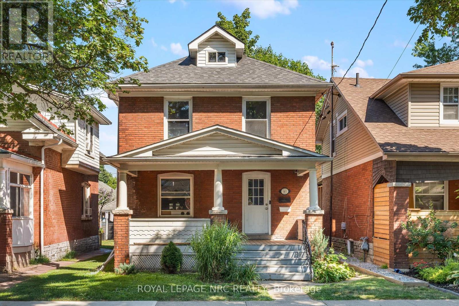 41 Louisa St, St. Catharines, ON L2R 2J5