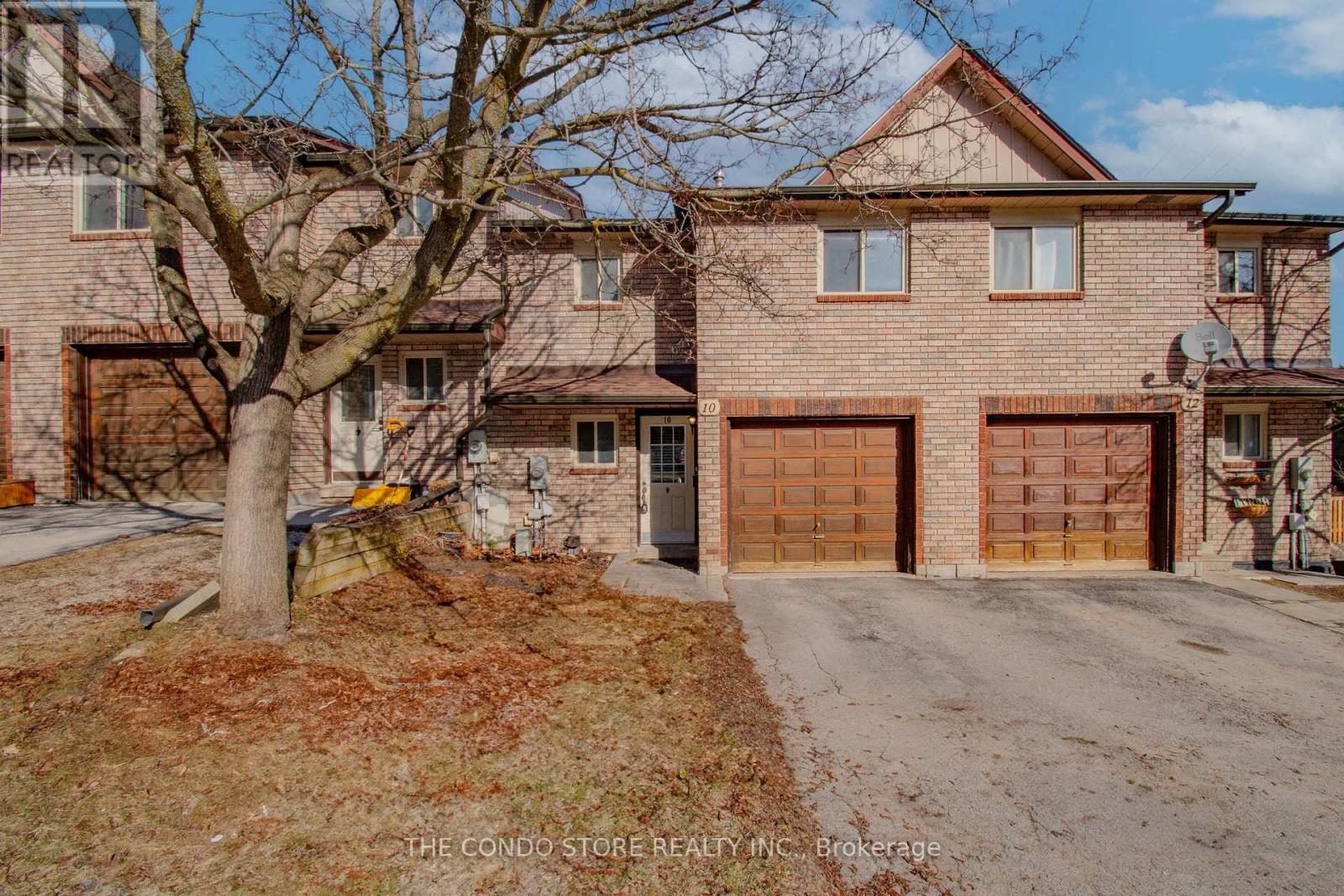 10 Sawmill Rd, Barrie, ON L4N 6X3