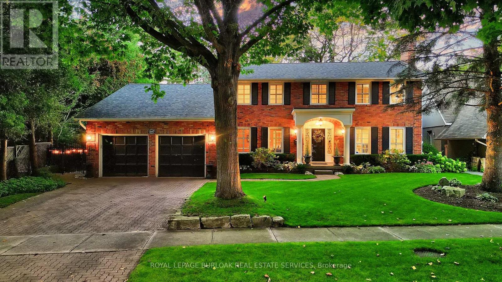 2305 Cheverie St, Oakville, ON L6J 6C5