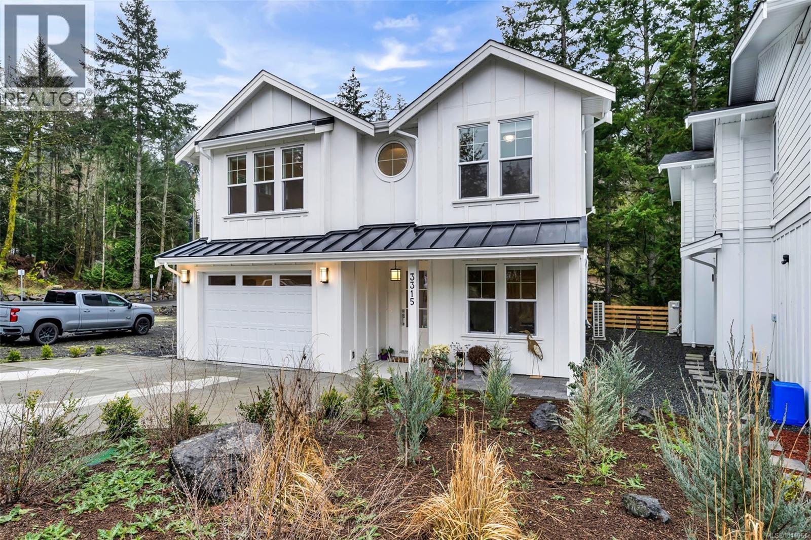 3315 W Oak Pl, Langford, BC V9C 2P2