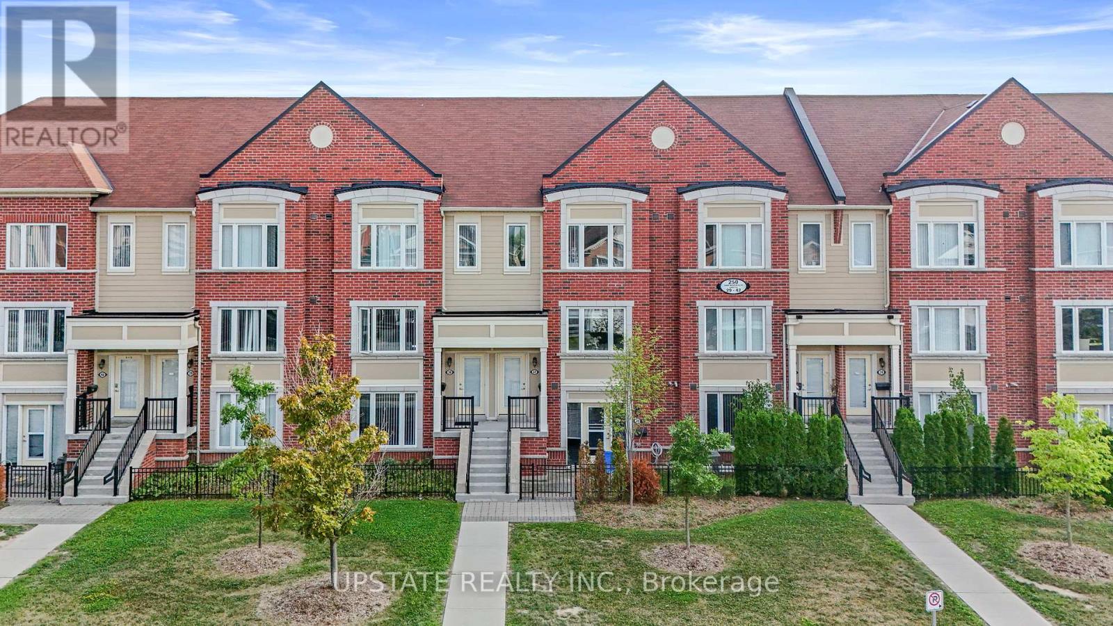 37 250 Sunny Meadow Blvd, Brampton Sandringham-wellington, ON L6R 2Y7