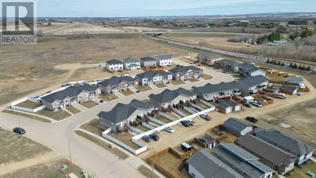 1-66 Athens Rd, Blackfalds, AB T4M 0N4