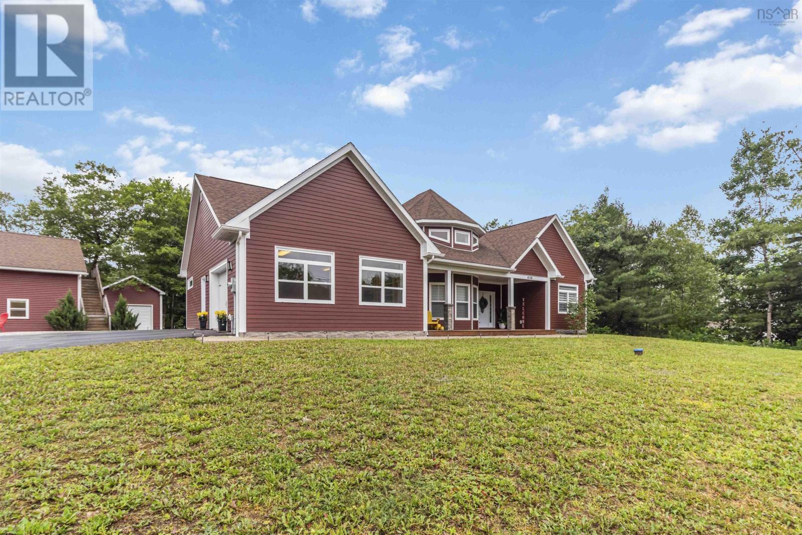 5 Bumblebee Ln, Hubley, NS B3Z 1C2