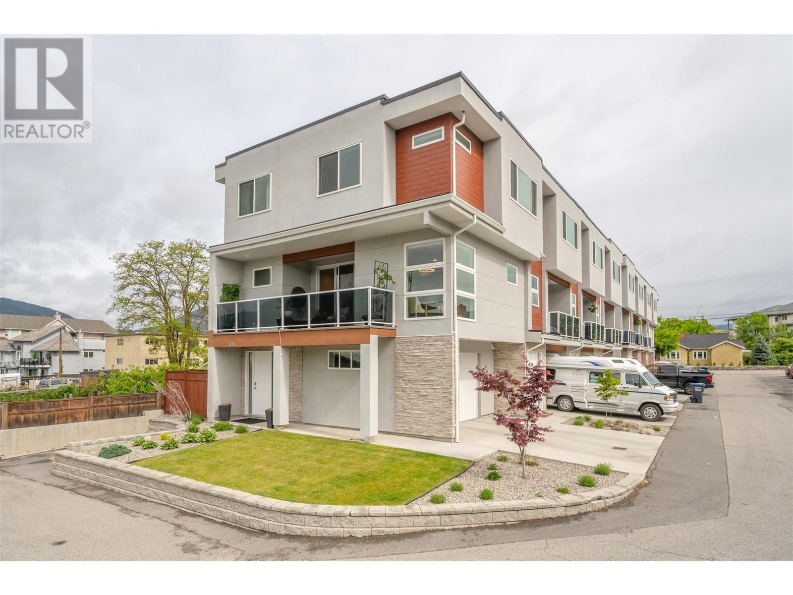 210 Scott Avenue Unit 108, Penticton, BC V2A 2J5
