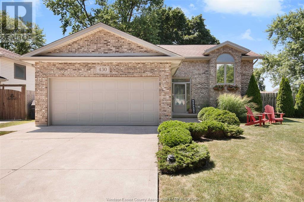 430 Thorn Ridge Cres, Amherstburg, ON N9V 3X2