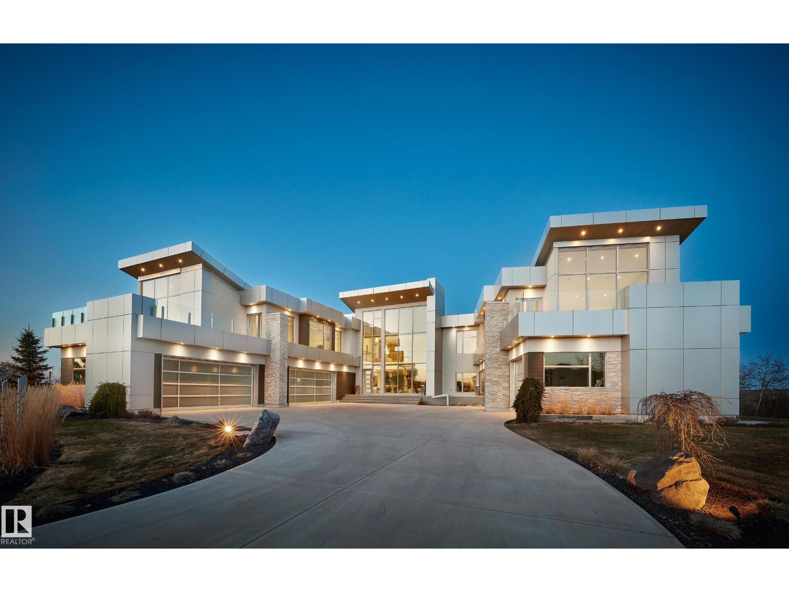 3741 Cameron Heights Pl NW, Edmonton, AB T6M 0R1