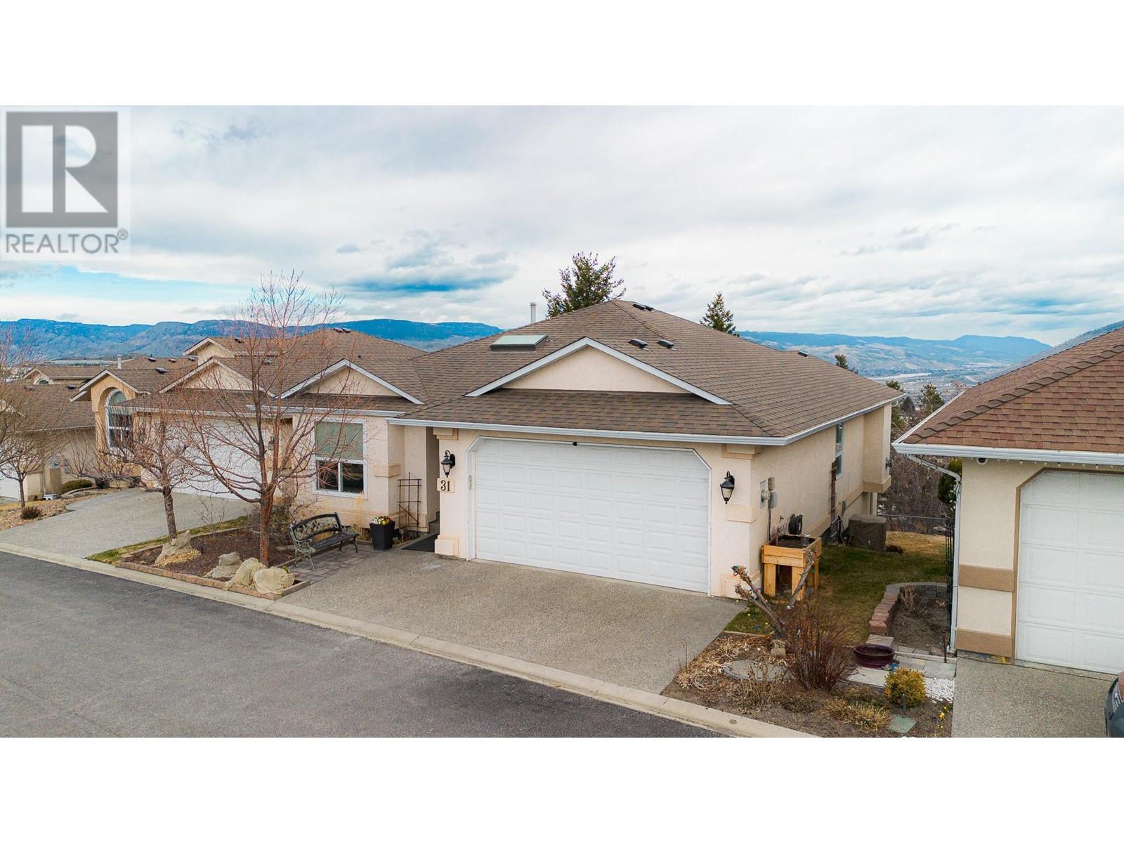 1575 Springhill Drive Unit 31, Kamloops, BC V2E 2N9