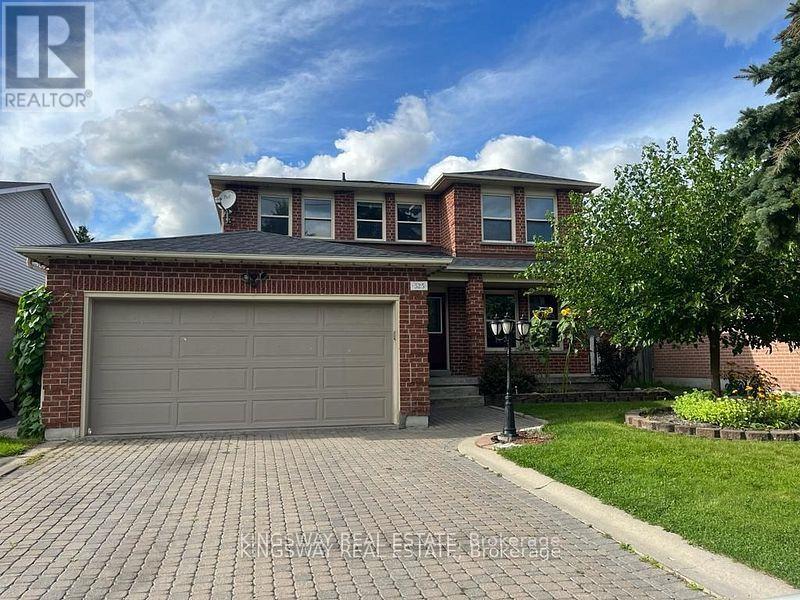 325 Salisbury Ln, Newmarket, ON L3Y 8A6
