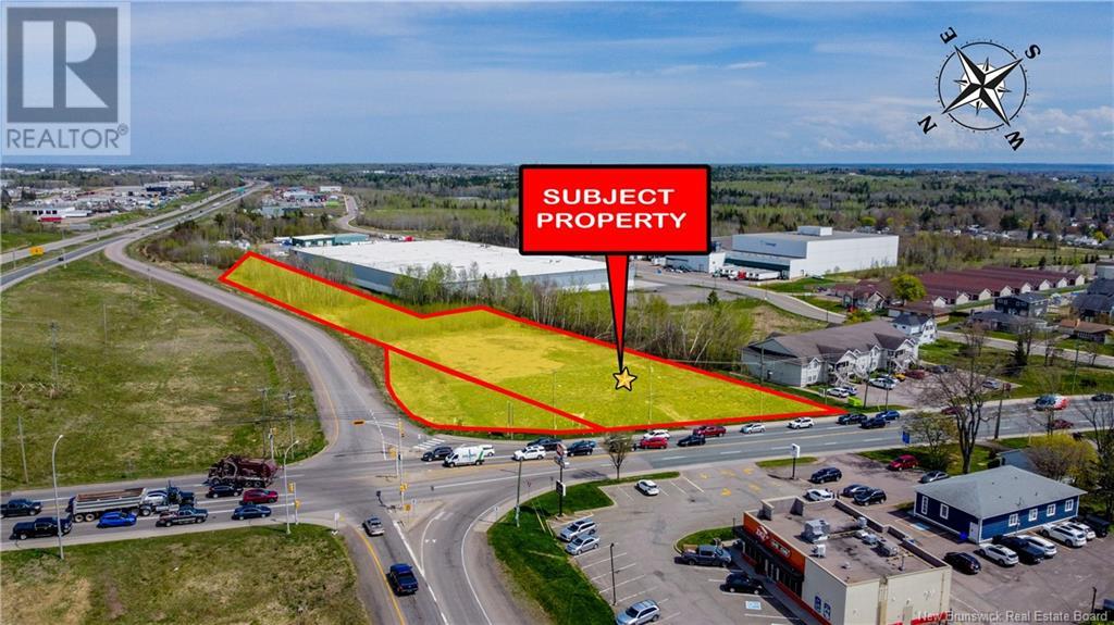 673-677 Elmwood Dr, Moncton, NB E1A 2X3