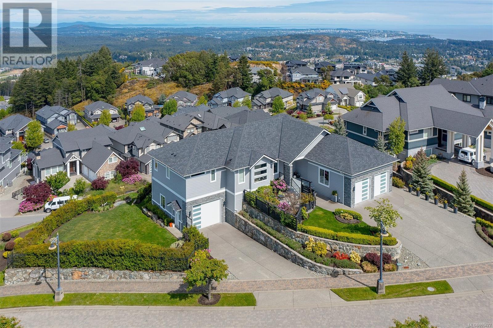 2259 Compass Pointe Pl, Langford, BC V9B 6X4
