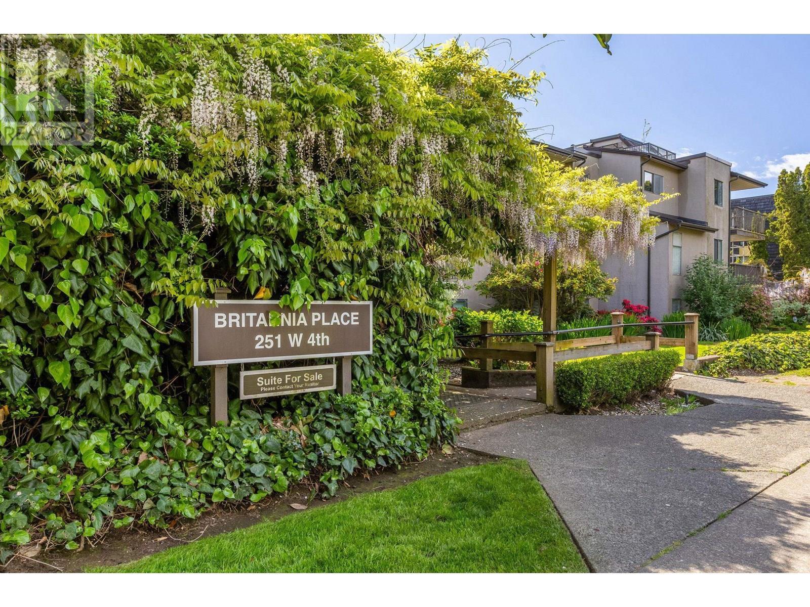 251 W 4th Street Unit 312, North Vancouver, BC V7M 1H8