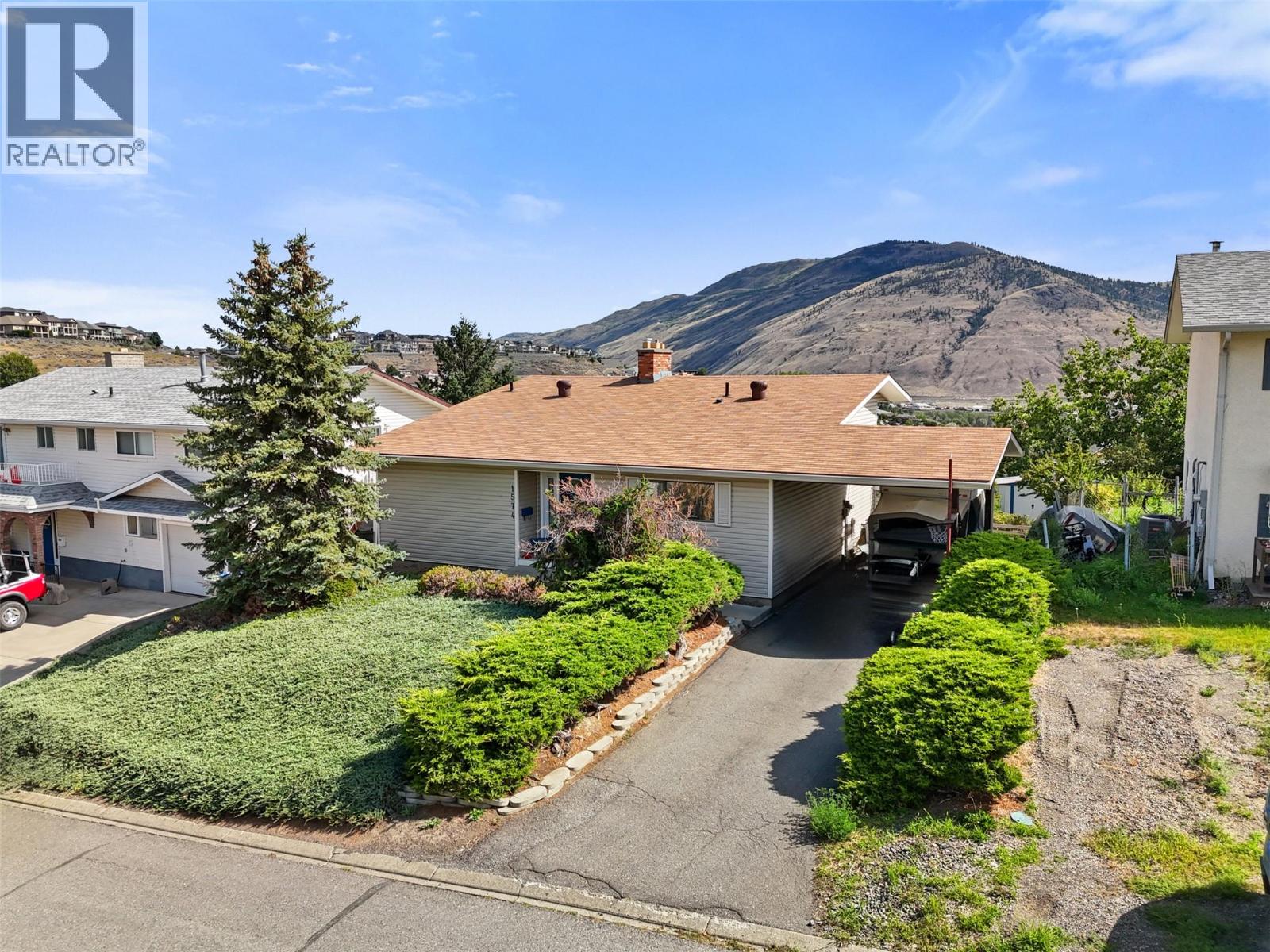 1574 Griffin Ter, Kamloops, BC V2B 7R6