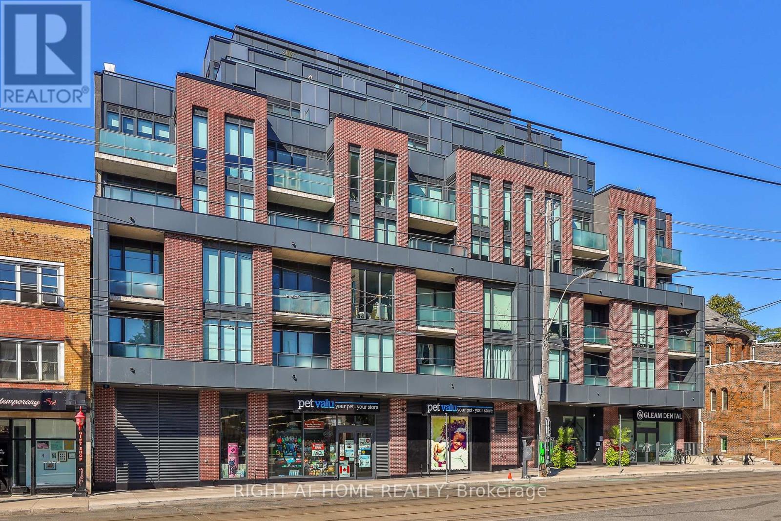 410 430 Roncesvalles Ave, Toronto, ON M6R 0A6