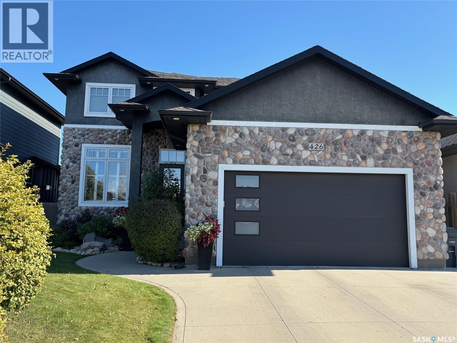 426 Lamarsh Rd, Saskatoon, SK S7W 1B8