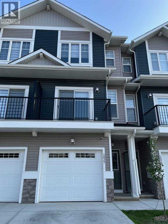 1027 Sage Hill Grv NW, Calgary, AB T3R 2A2