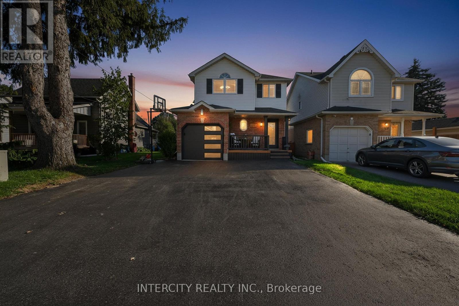 107 Albert St E, New Tecumseth, ON L9R 1G3