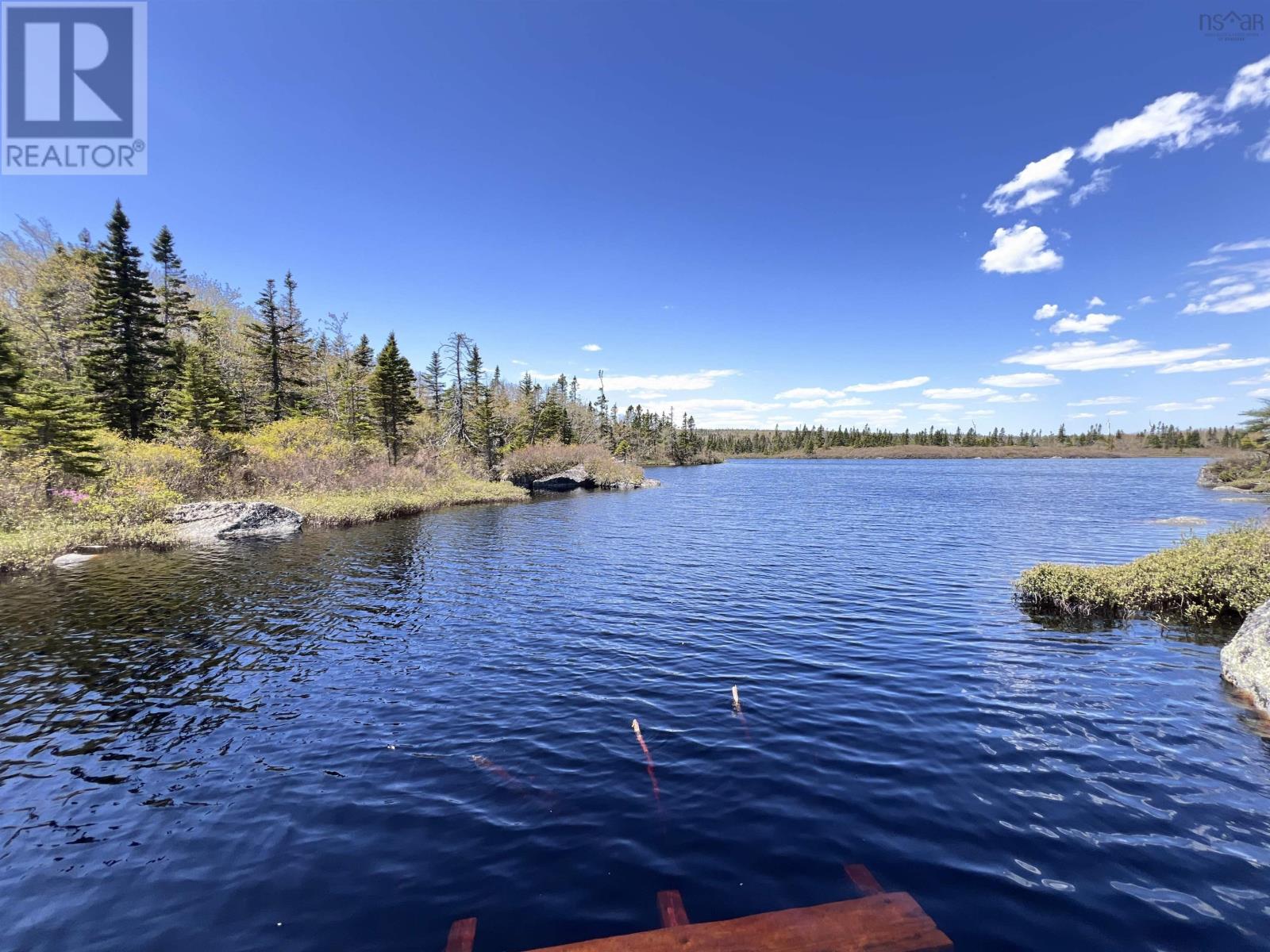 30 Bobcat Rdg, Halifax, NS B3V 1J8