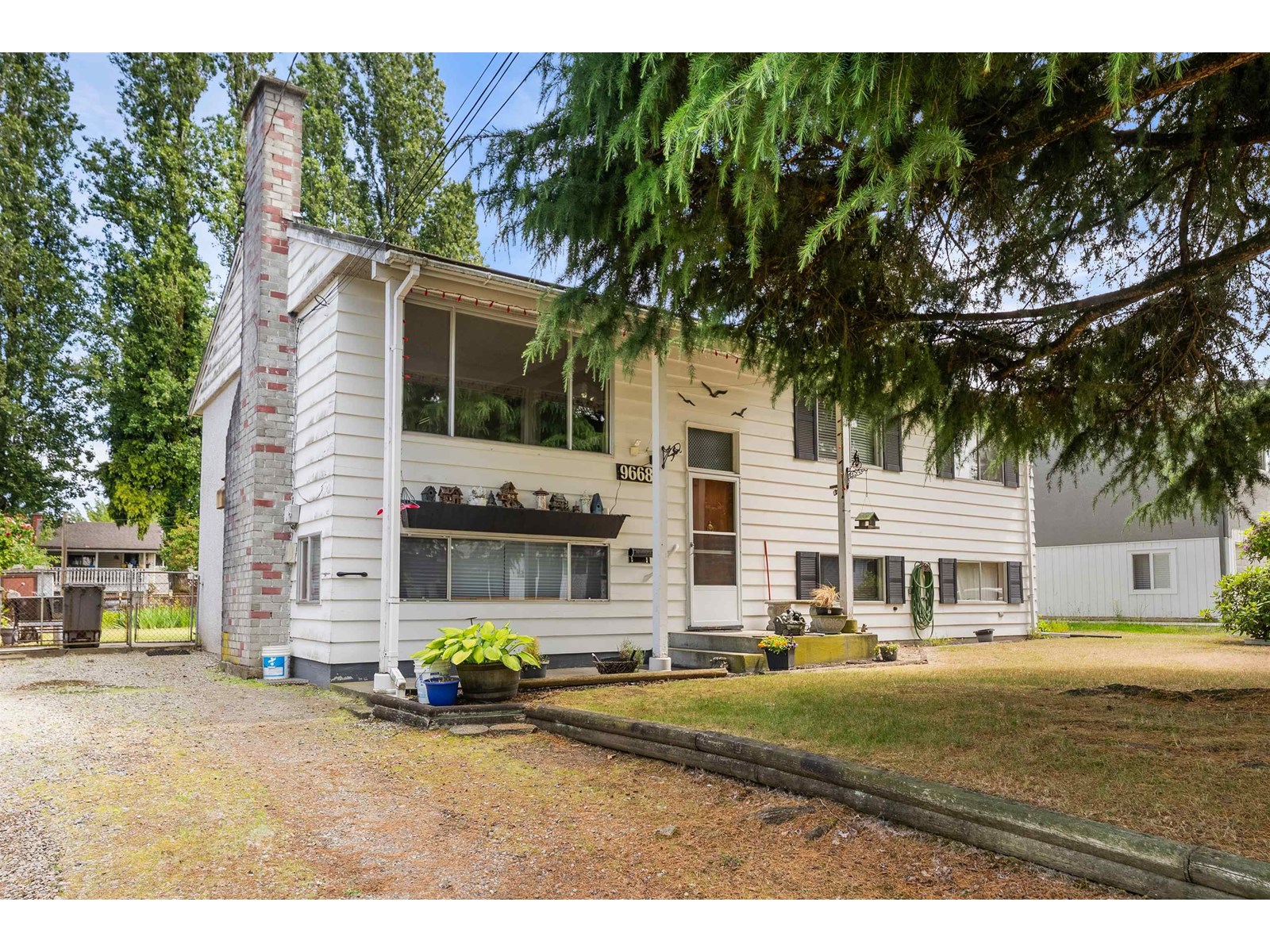 124 Street Unit 9668 #a, Surrey, BC V3V 4W1