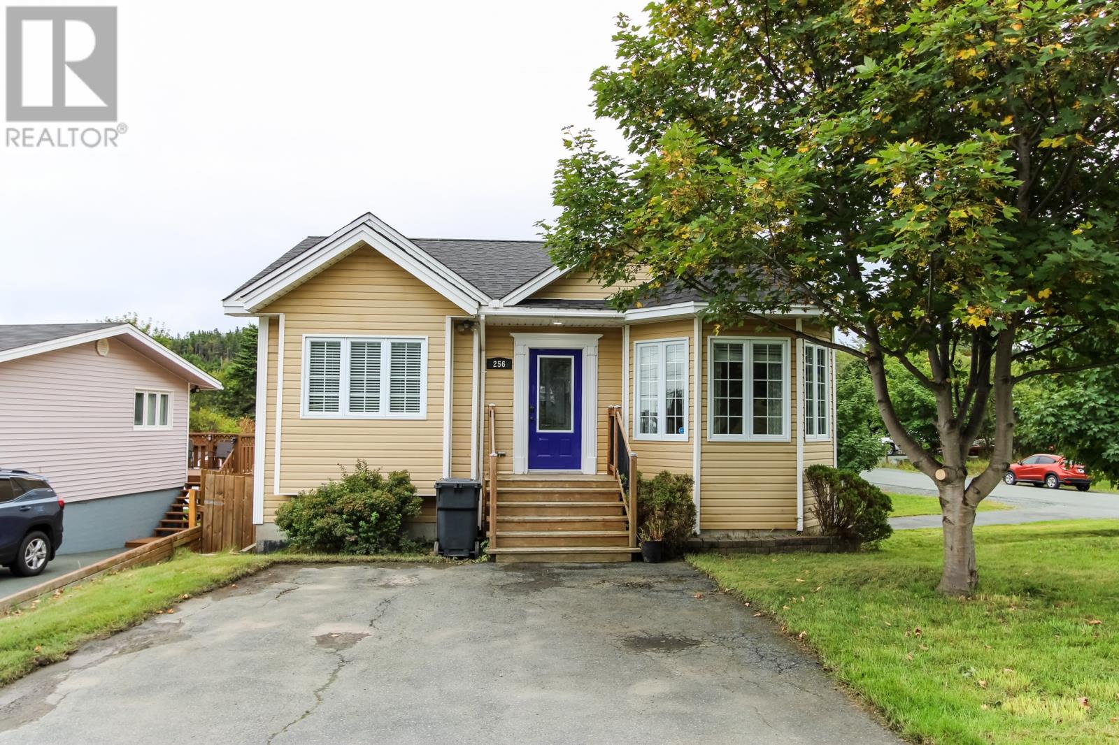 256 St Thomas Line, Paradise, NL A1L 3K9
