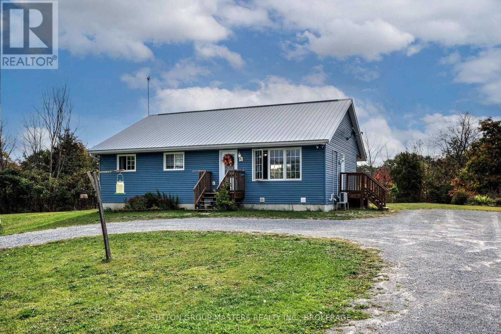 7908 Battersea Rd, South Frontenac, ON K0H 1H0