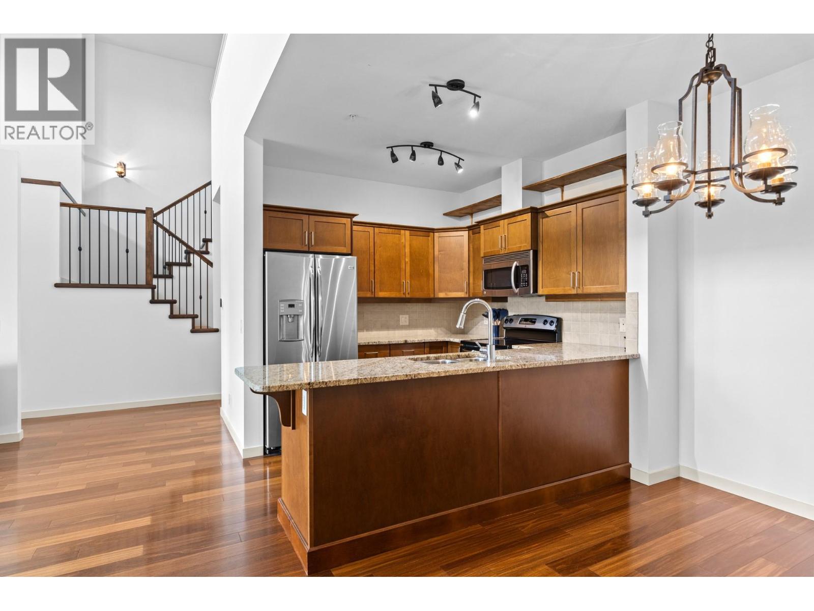 2142 Vasile Road Unit 413, Kelowna, BC V1Y 6H5