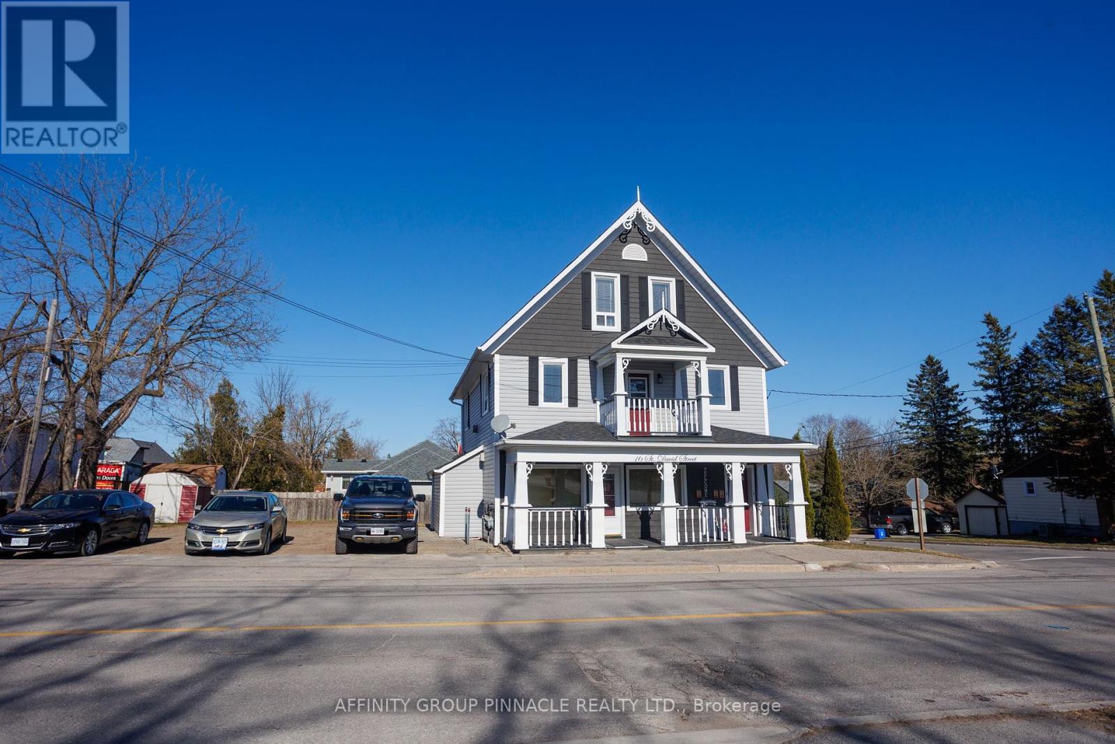 16 St David St, Kawartha Lakes Lindsay, ON K9V 1N1