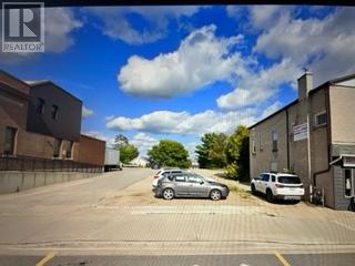 186 Ontario St, Burk's Falls, ON P0A 1C0
