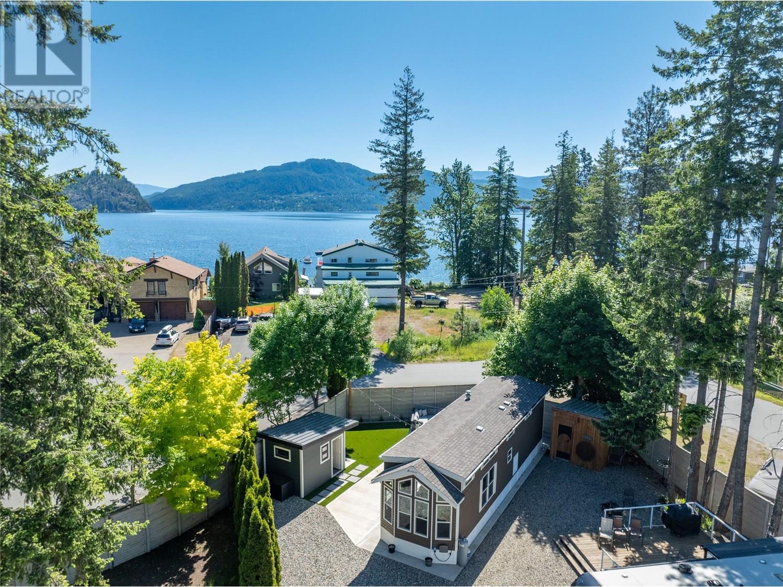 1131 Pine Grove Road Unit 38, Scotch Creek, BC V0E 1M5