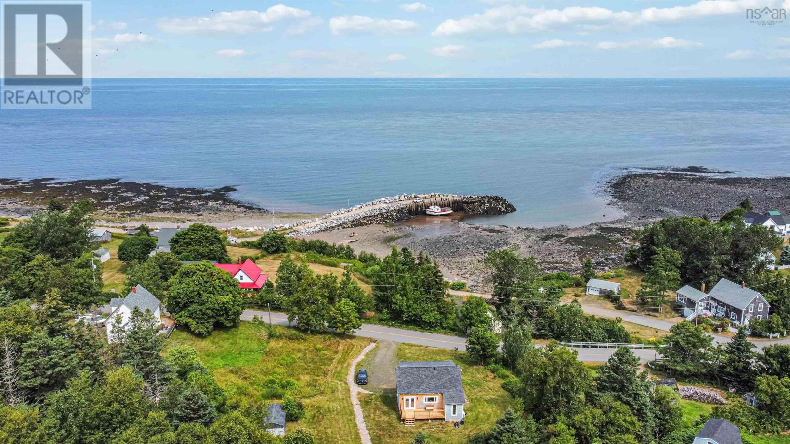 866 Brinton Rd, Port Lorne, NS B0S 1R0