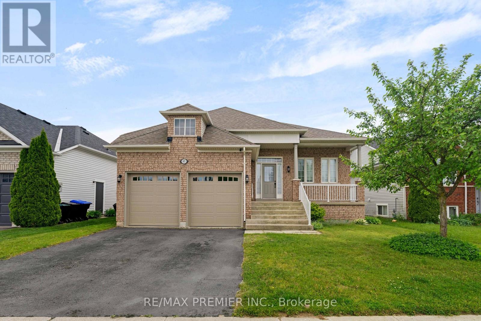 67 Meadowlark Blvd, Wasaga Beach, ON L9Z 3B3