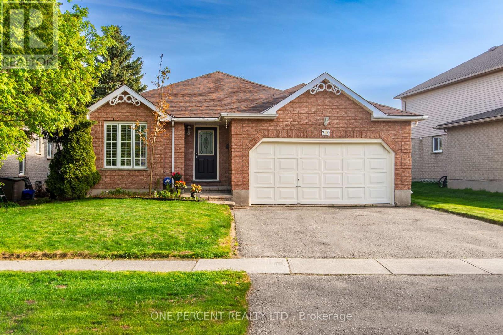 240 Walsh Cres, Orangeville, ON L9W 4T1