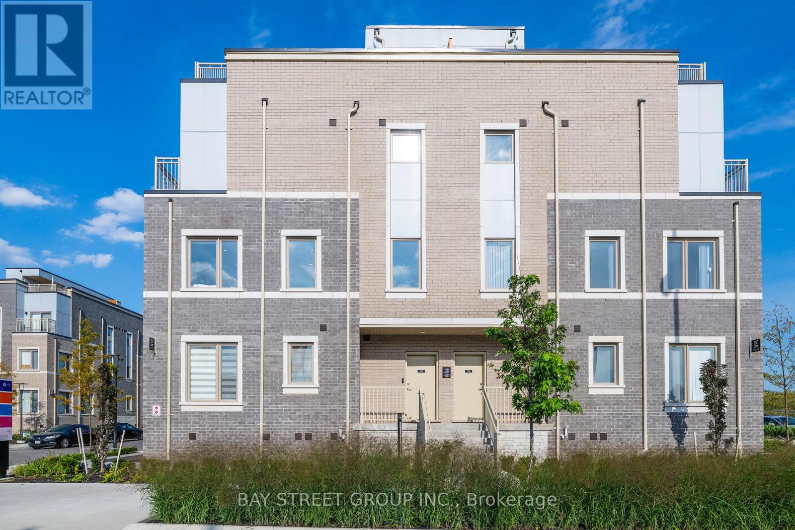 268 150 Honeycrisp Cres, Vaughan Vaughan Corporate Centre, ON L4K 0N1