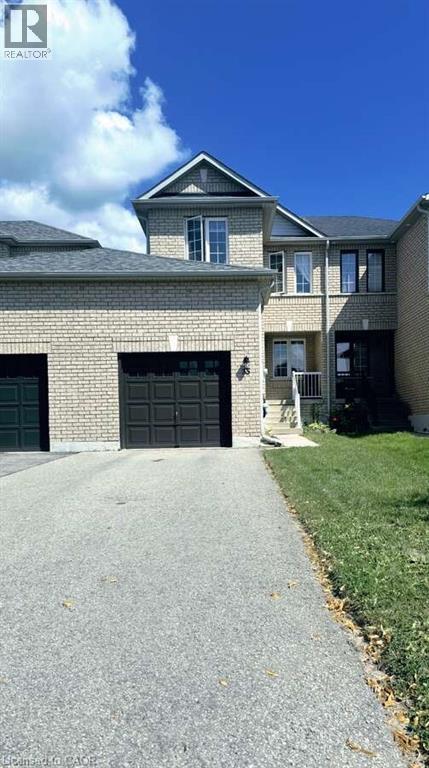 35 Ridwell St, Barrie, ON L4N 0W8