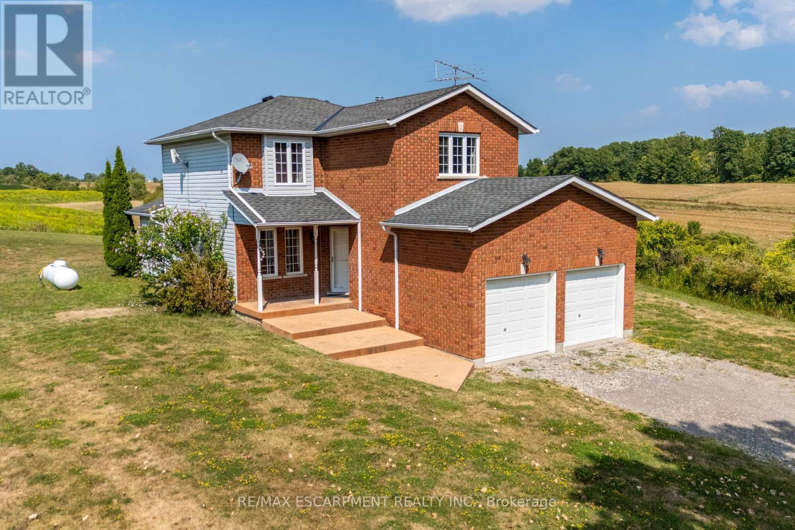 710 Hall Rd, Hamilton, ON L0R 1C0