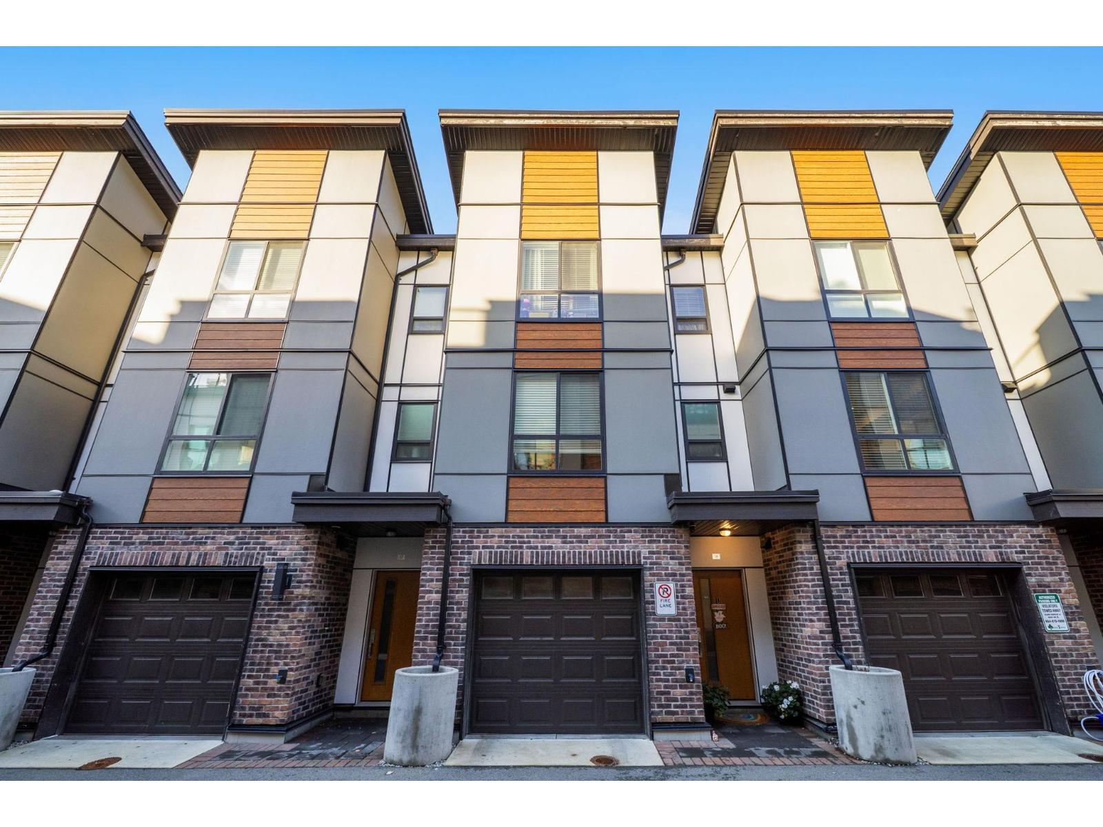 19789 55 Avenue Unit 18, Langley, BC V3A 0K5