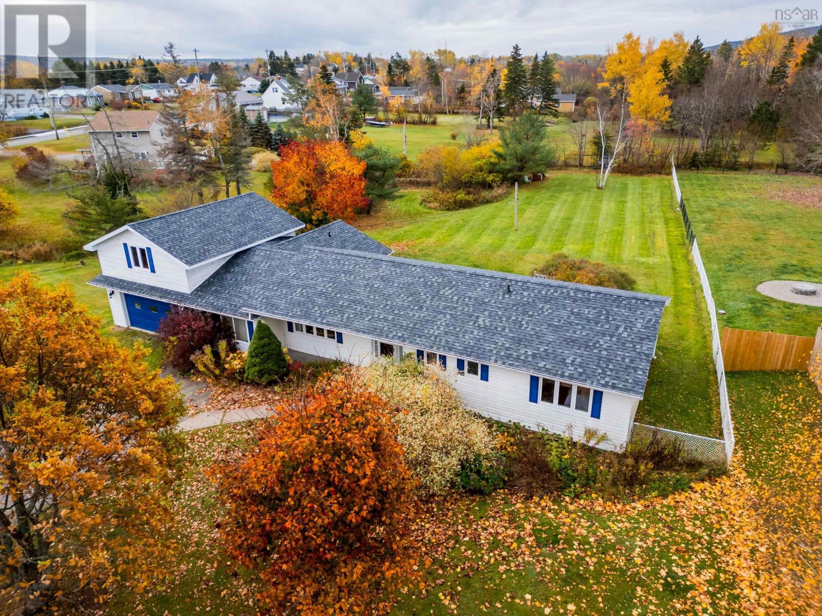 21 Daley Dr, Coxheath, NS B1R 2K1