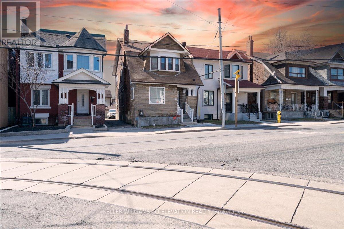 172 Oakwood Ave, Toronto, ON M6E 2T9