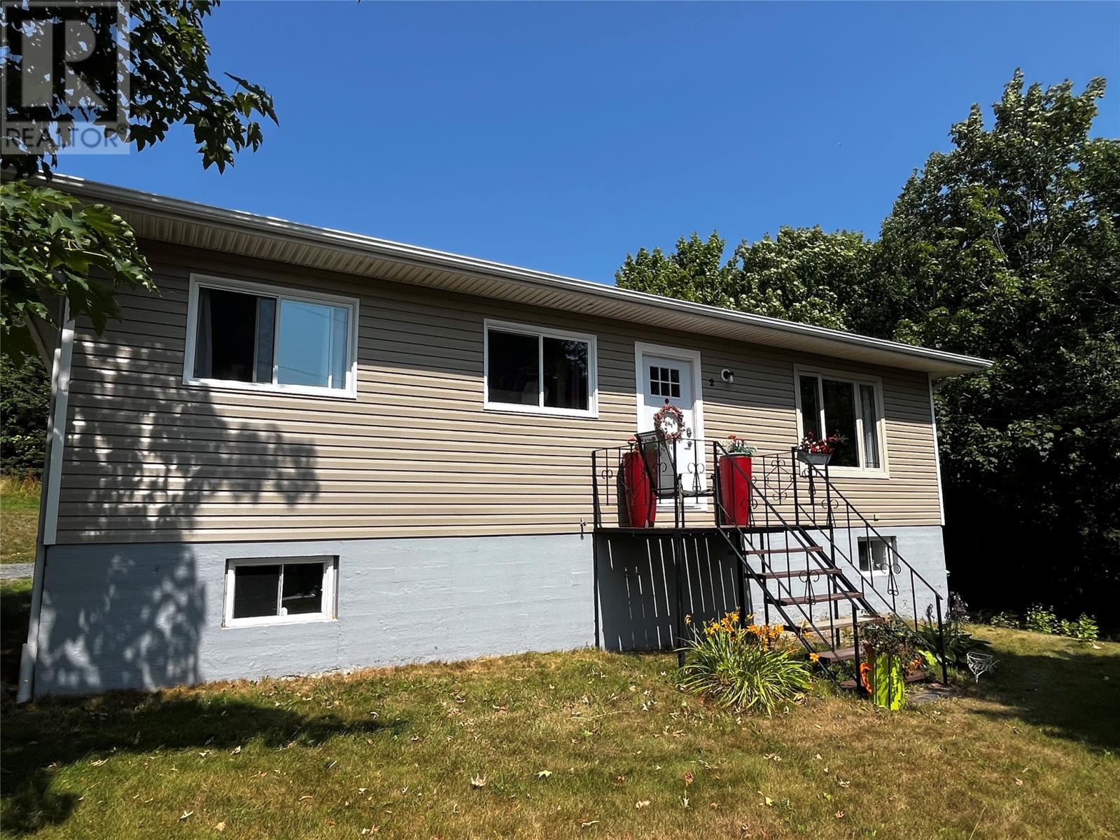 2 Newmans Hl, Harbour Grace, NL A0A 2M0