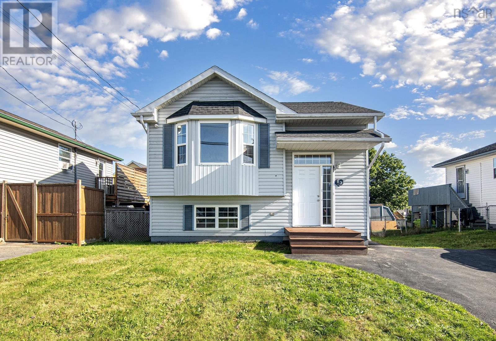 83 Melrose Cres, Eastern Passage, NS B3G 1N9