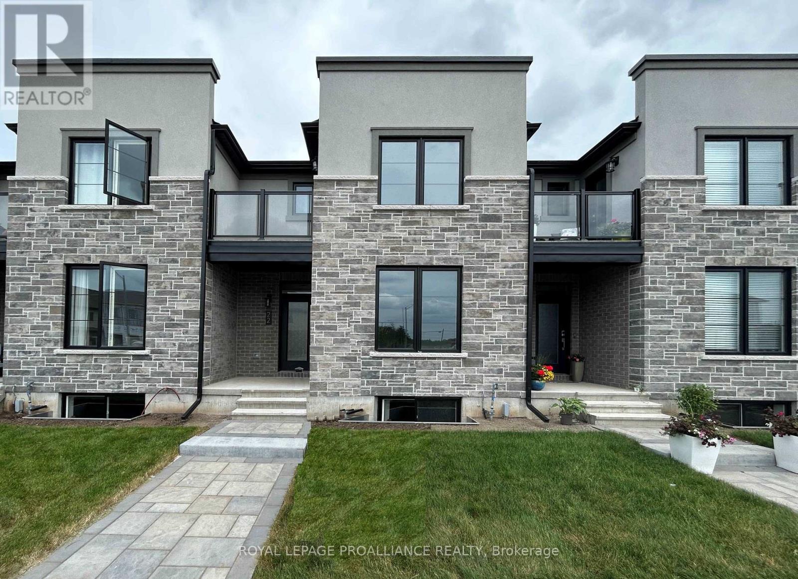 22 Riverstone Way, Belleville Thurlow Ward, ON K8N 0S6