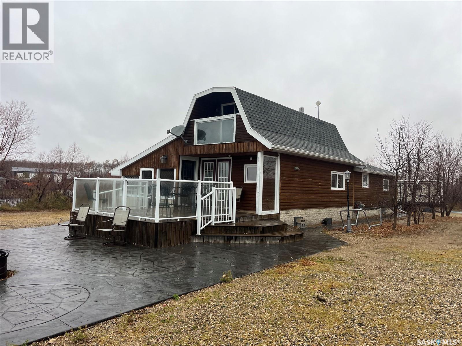 30 Lakeshore Dr, Fishing Lake, SK S0A 4J0