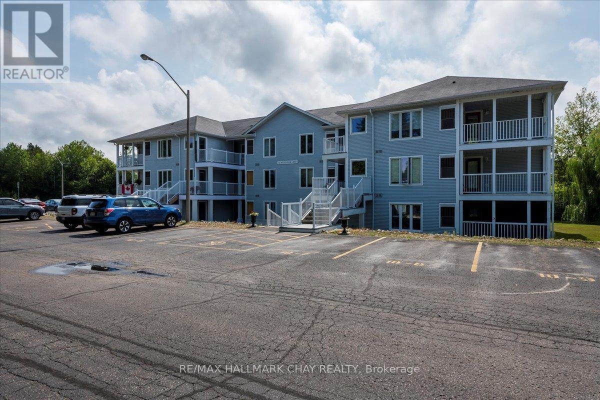 7 10 Mulligan Ln, Wasaga Beach, ON L9Z 1C4